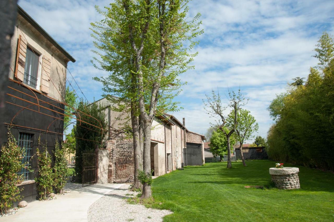 Corte Mantovanella Sant'antonio  Buitenkant foto